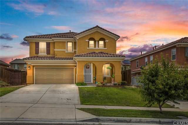 Home for sale listing photo: 2189 Stonewood St, Mentone, CA, 92359