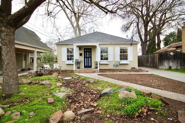 Home for sale listing photo: 1122 McKinley Ave, Woodland, CA, 95695