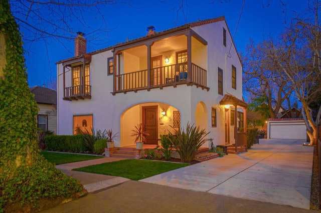 Home for sale listing photo: 633 3rd St, Woodland, CA, 95695