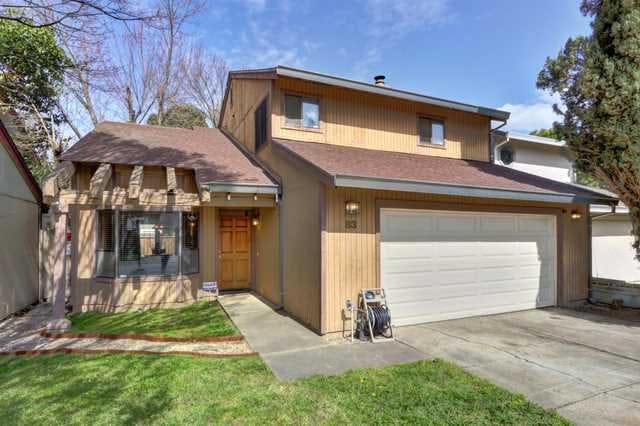 Home for sale listing photo: 83 Saginaw Cir, Sacramento, CA, 95833
