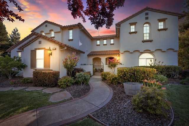 Home for sale listing photo: 4520 Waterstone Dr, Roseville, CA, 95747