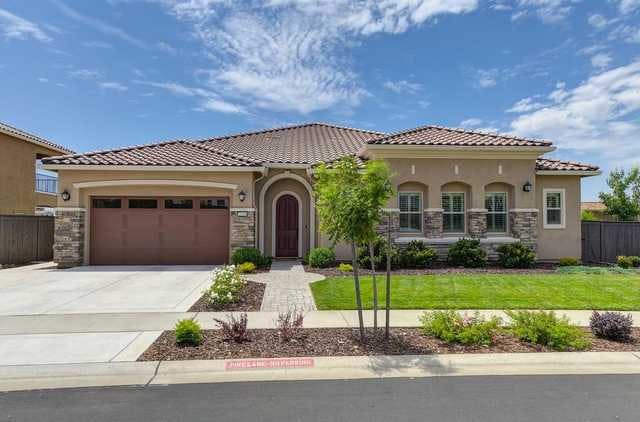 Home for sale listing photo: 2204 Keystone Dr, El Dorado Hills, CA, 95762