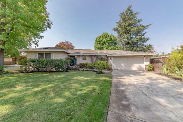 Home for sale listing photo: 3937 Maudray Way, Carmichael, CA, 95608