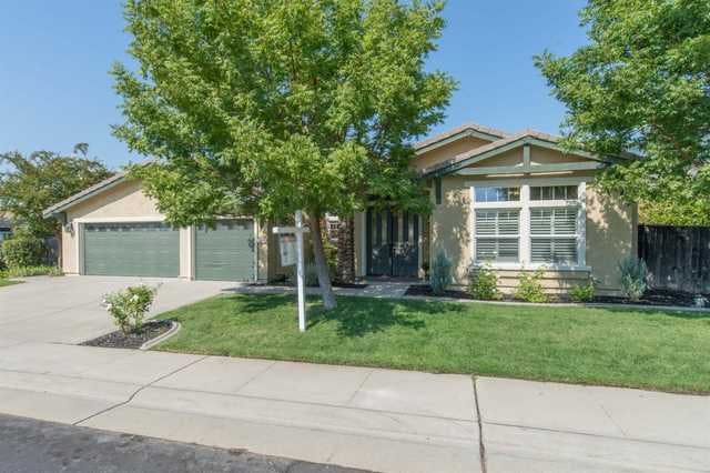 Home for sale listing photo: 2549 Waterford Glen Cir, Roseville, CA, 95747