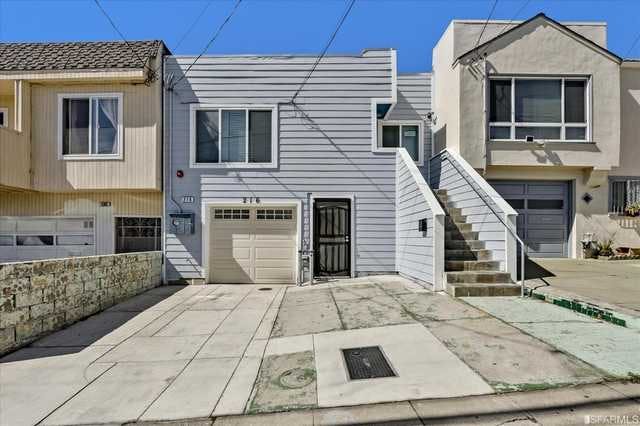 Home for sale listing photo: 216 Rio Verde St, Daly City, CA, 94014